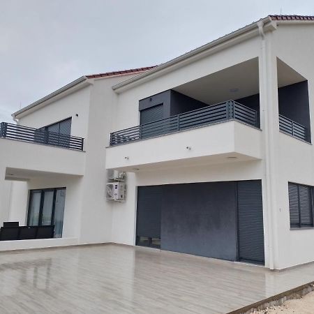 נובליה Villa Biba מראה חיצוני תמונה